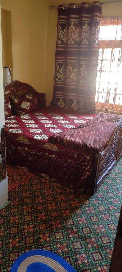 My Guest House Srinagar  Exterior photo